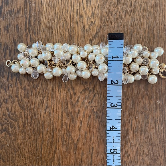 J Crew Statement Pearl Bracelet with Rhinestones Clear Crystal Beads - Picture 9 of 9